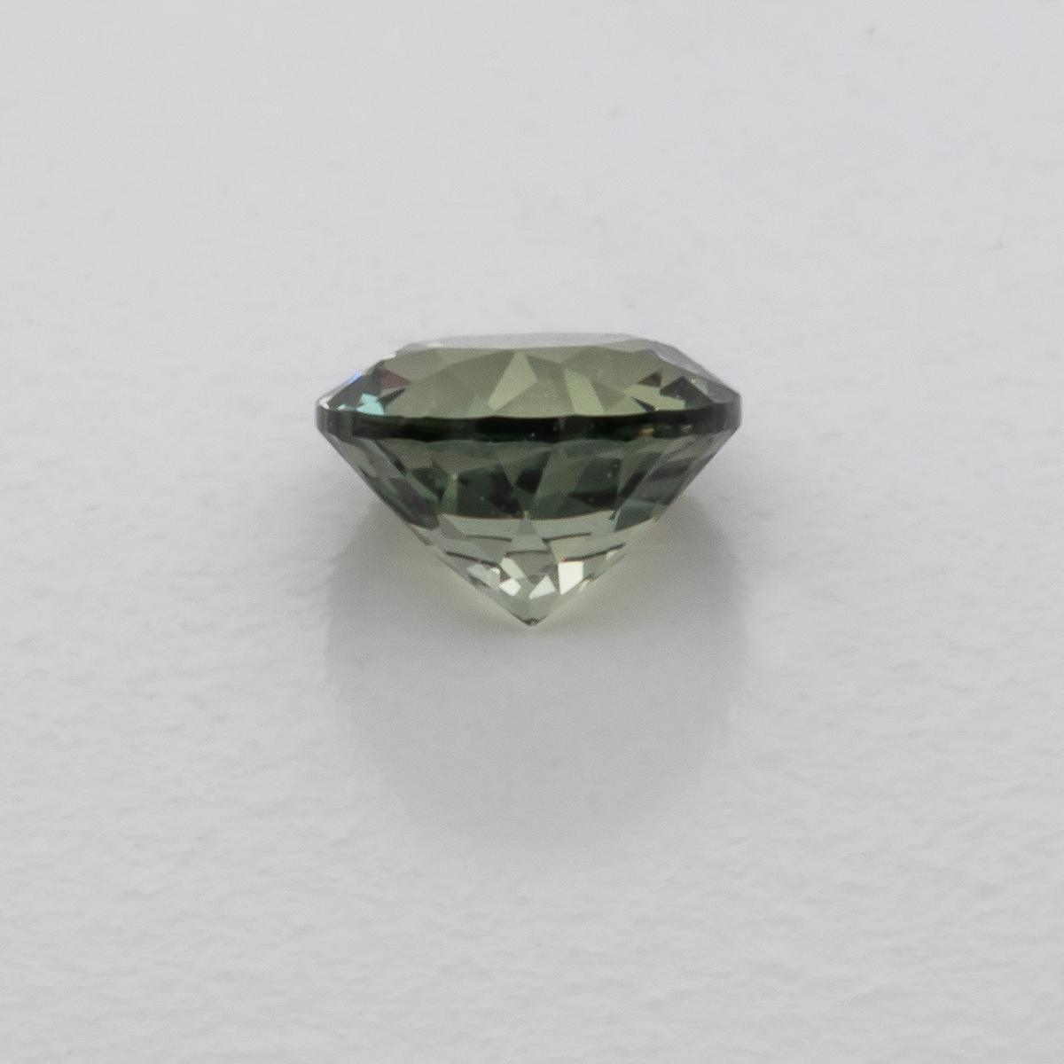 Sapphire - green, round, 4.1x4.1 mm, 0.35 ct, No. XSR11194
