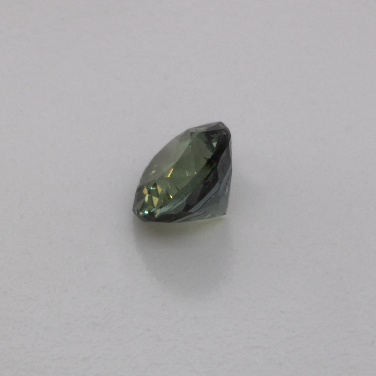 Sapphire - green, round, 4.1x4.1 mm, 0.33 ct, No. XSR11225