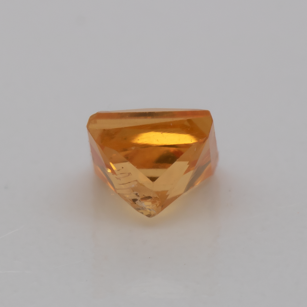 Sapphire - yellow, rectangle, 2.3x2.3 mm, 0.09 - 0.11 ct, No. XSR11251