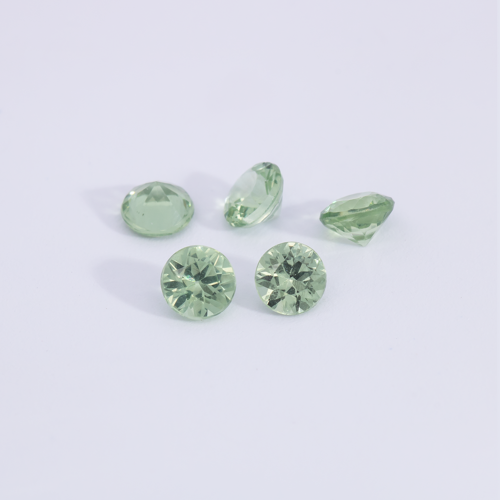 Sapphire - green, round, 3x3 mm, 0.13 - 0.16 ct, No. XSR11257